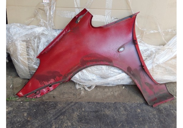 Крило переднє праве Citroen Xsara Picasso, 7841R9